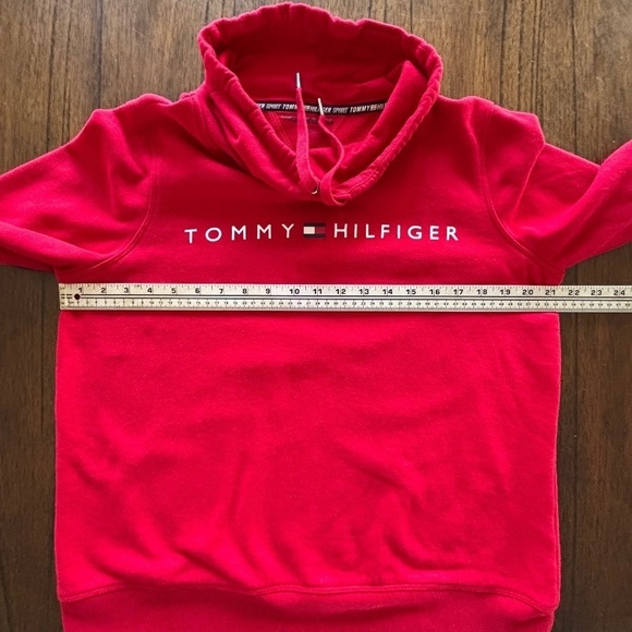 Tommy Hilfiger super soft red funnel neck pullover sweatshirt size L - Picture 11 of 13